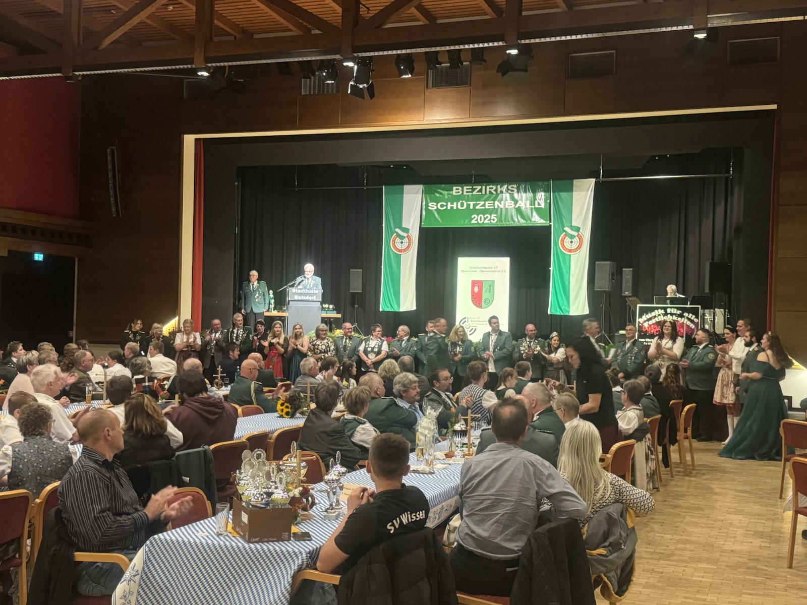 Bezirksschützenball_2025-1